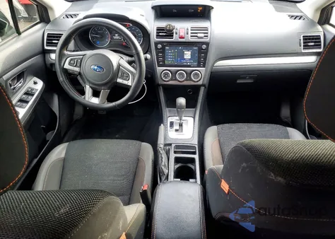 2017 Subaru Crosstrek Premium из США, поврежденный, VIN JF2GPADC2HH243084